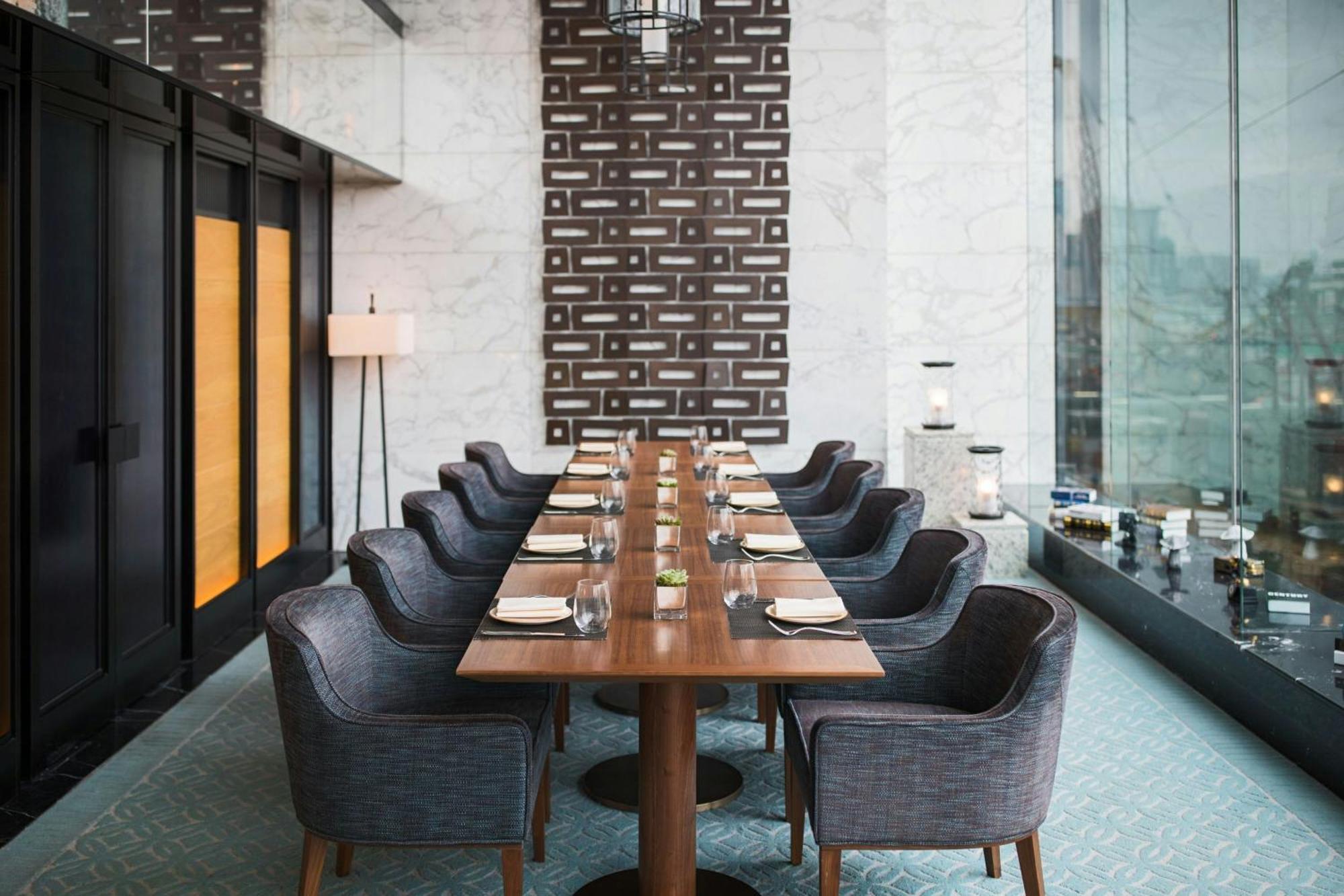 Renaissance Harbour View 5* Hongkong